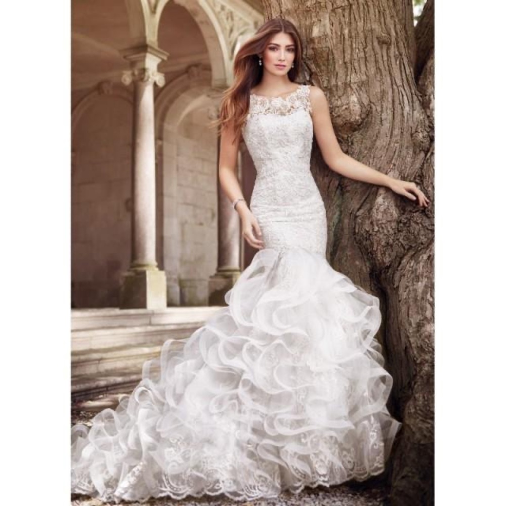 David Tutera Bridal gown PETA Size 6